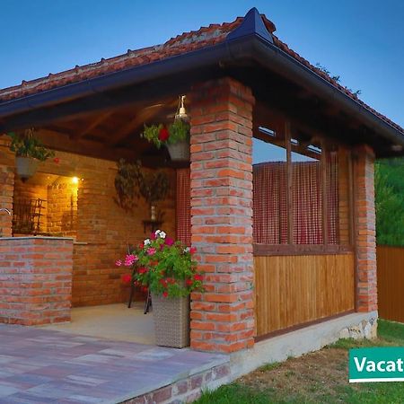 Vacation Home Alan 2 Kulen Vakuf Kültér fotó