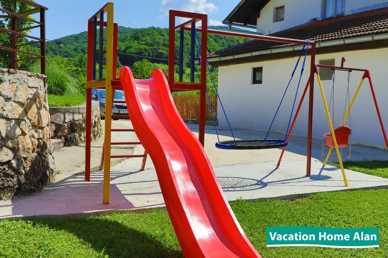 Vacation Home Alan 2 Kulen Vakuf Kültér fotó