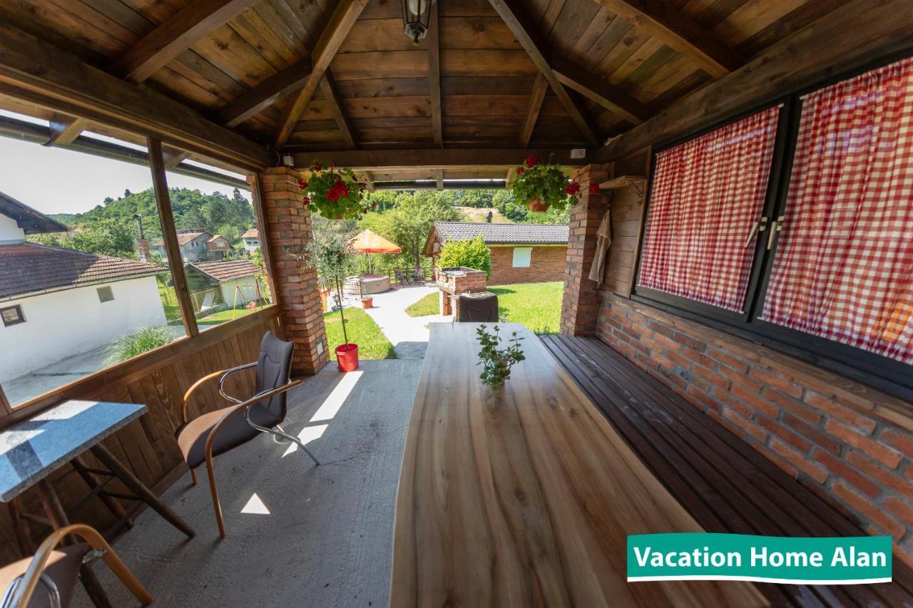 Vacation Home Alan 2 Kulen Vakuf Kültér fotó