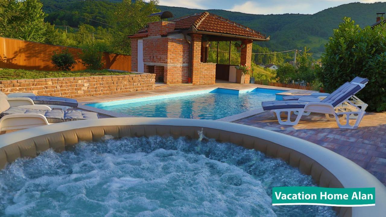 Vacation Home Alan 2 Kulen Vakuf Kültér fotó