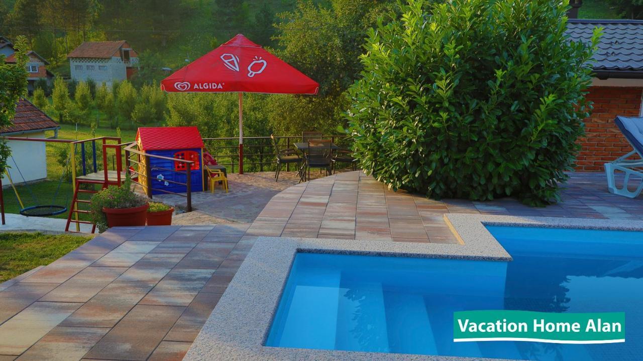 Vacation Home Alan 2 Kulen Vakuf Kültér fotó