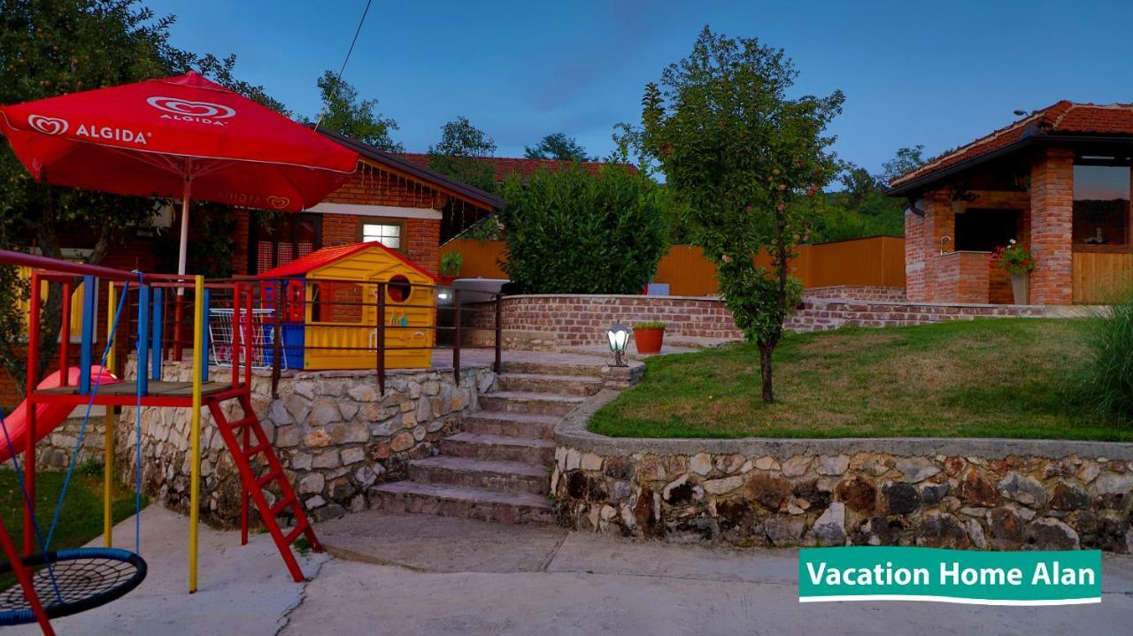 Vacation Home Alan 2 Kulen Vakuf Kültér fotó