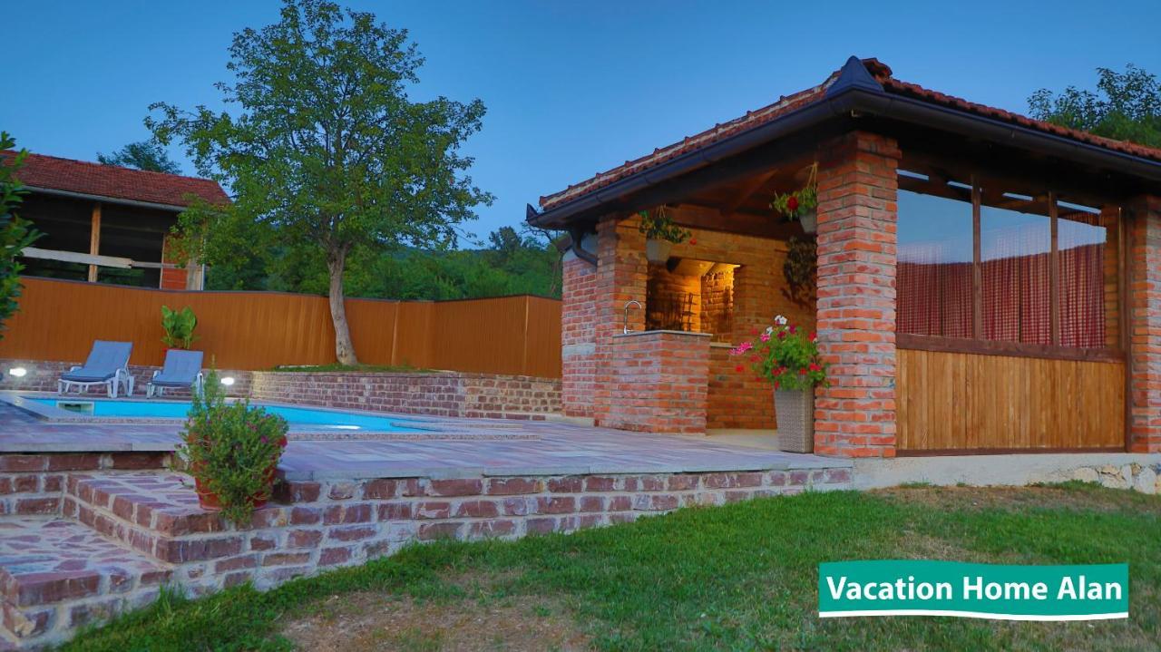 Vacation Home Alan 2 Kulen Vakuf Kültér fotó