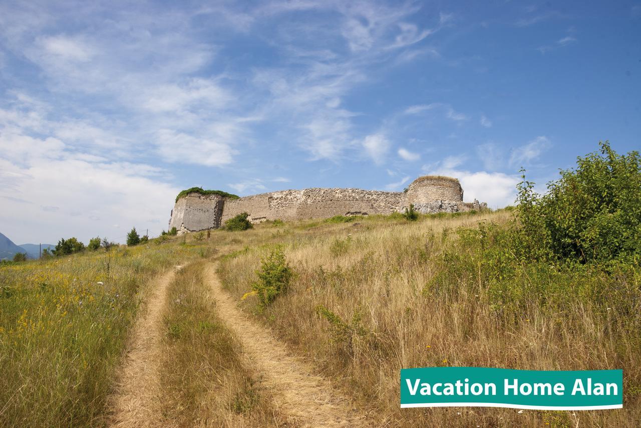 Vacation Home Alan 2 Kulen Vakuf Kültér fotó